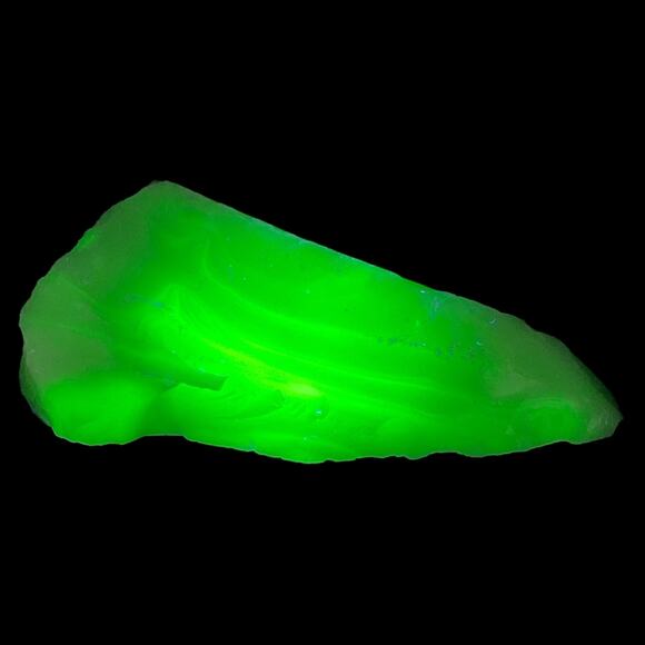 Jadeite Lime Green Glowing Swirl Slag Uranium Glass Cullet #5GX108 - Picture 1 of 7